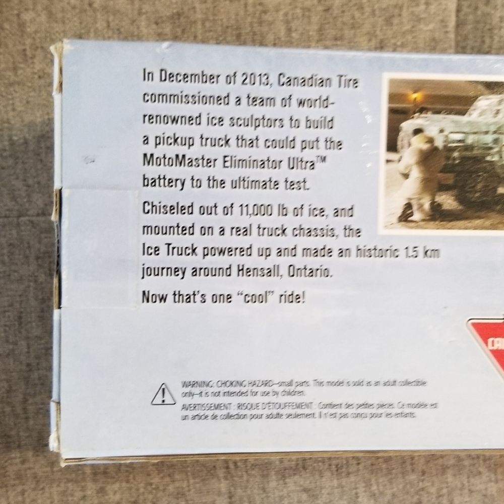 Canadian Tire Limited Edition Ice Truck 1:24 Scale - Picture 5 of 6